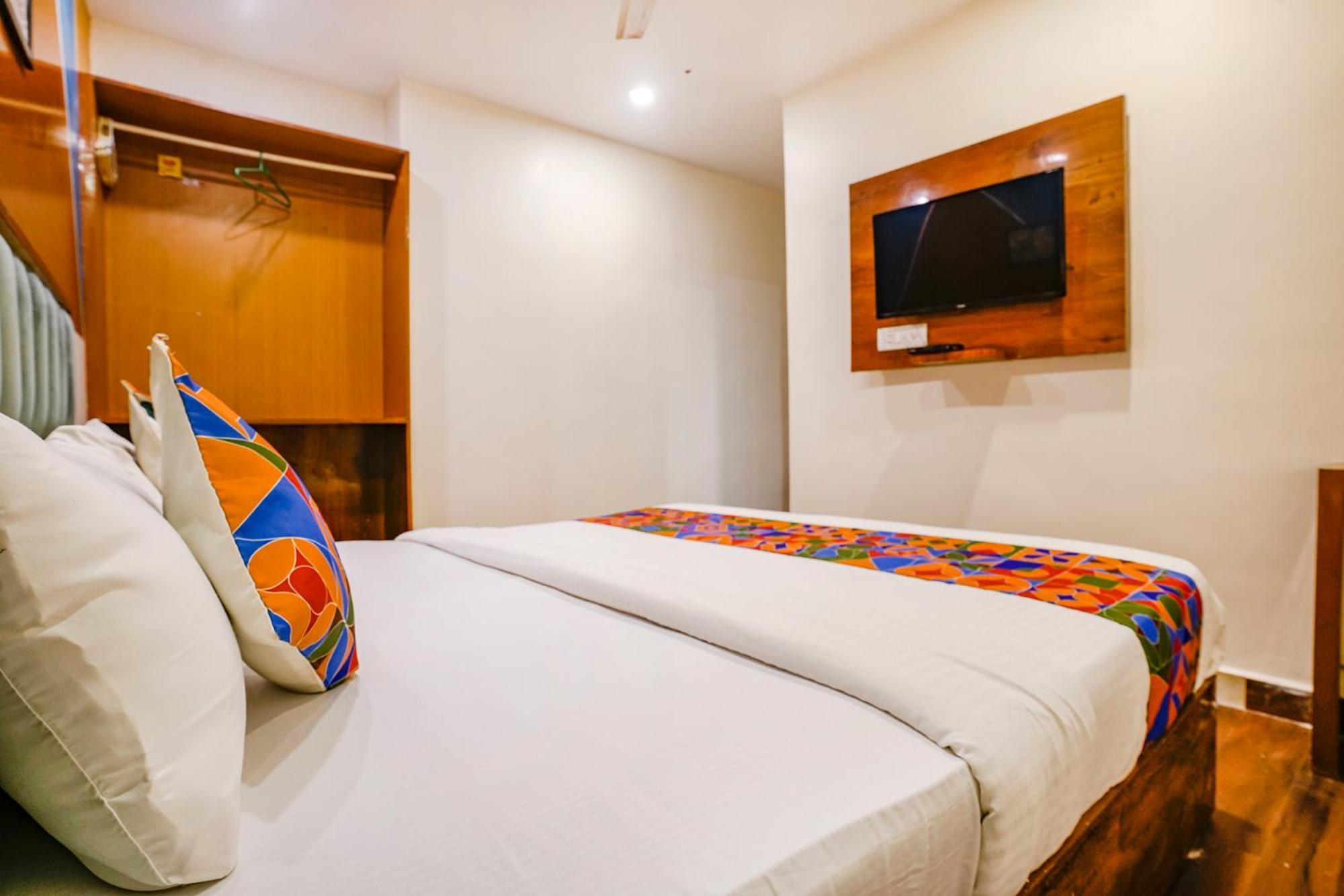 Fabhotel Twigo Inn Mumbai Exterior foto